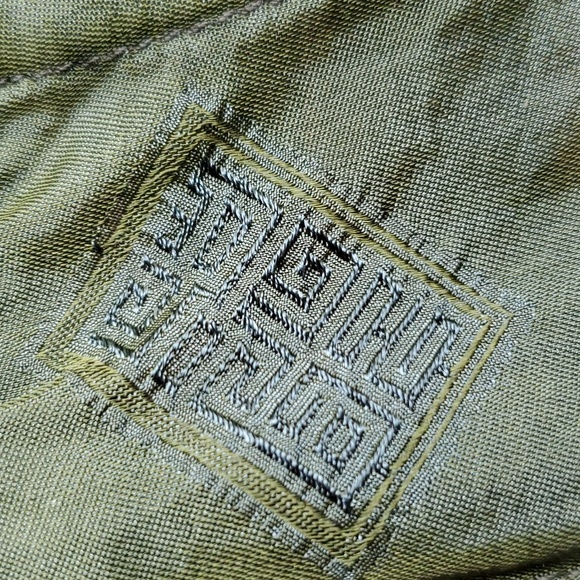 sleeveless shot silk top - Picture 9 of 11